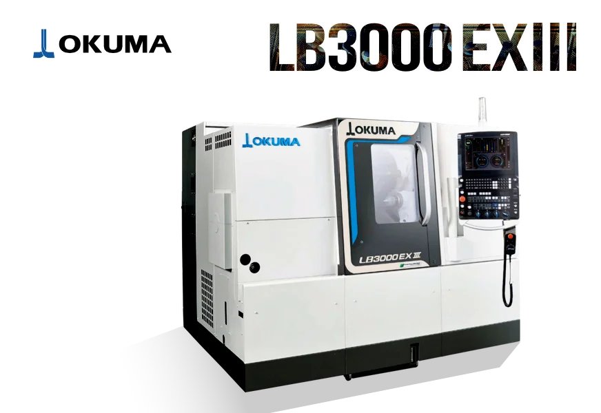 OKUMA オークマ LB3000 EX III 1サドルCNC旋盤が黒と白の本体で、清潔な工場スタジオに設置されている様子。左上と機械本体にOKUMAのロゴ。全体はプロフェッショナルでハイテクな雰囲気。