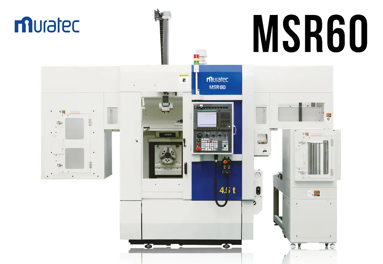 村田機械 muratec MSR60 Y軸付き正面型1軸CNCターニングセンターが白と黒の本体で、清潔な工場スタジオに設置されている様子。左上と機械本体にmuratecのロゴ。全体はプロフェッショナルでハイテクな雰囲気。